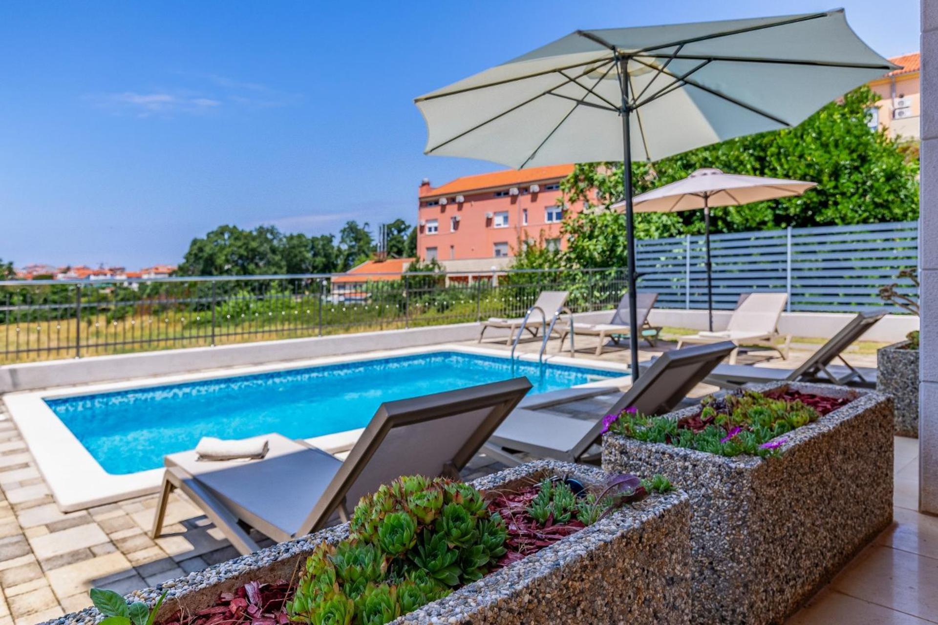 Villas Lotus With Pool And Jacuzzi Пула Екстериор снимка
