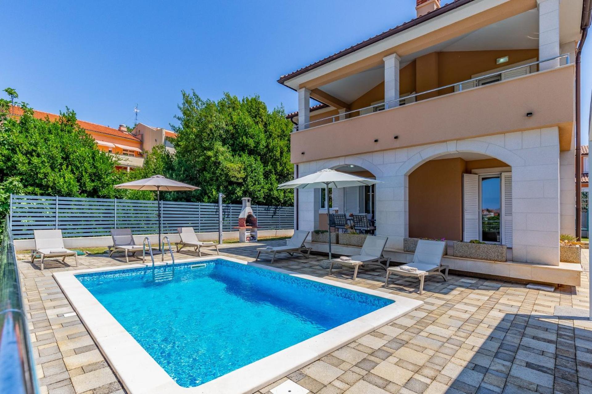 Villas Lotus With Pool And Jacuzzi Пула Екстериор снимка