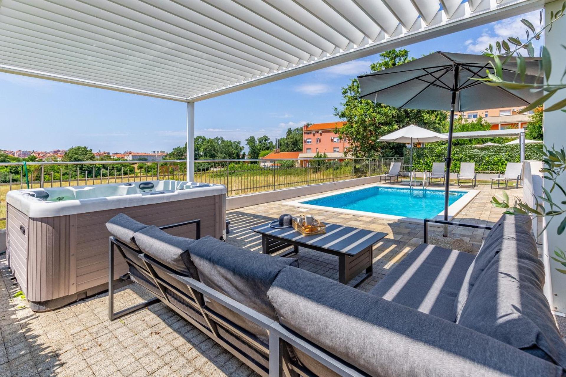 Villas Lotus With Pool And Jacuzzi Пула Екстериор снимка