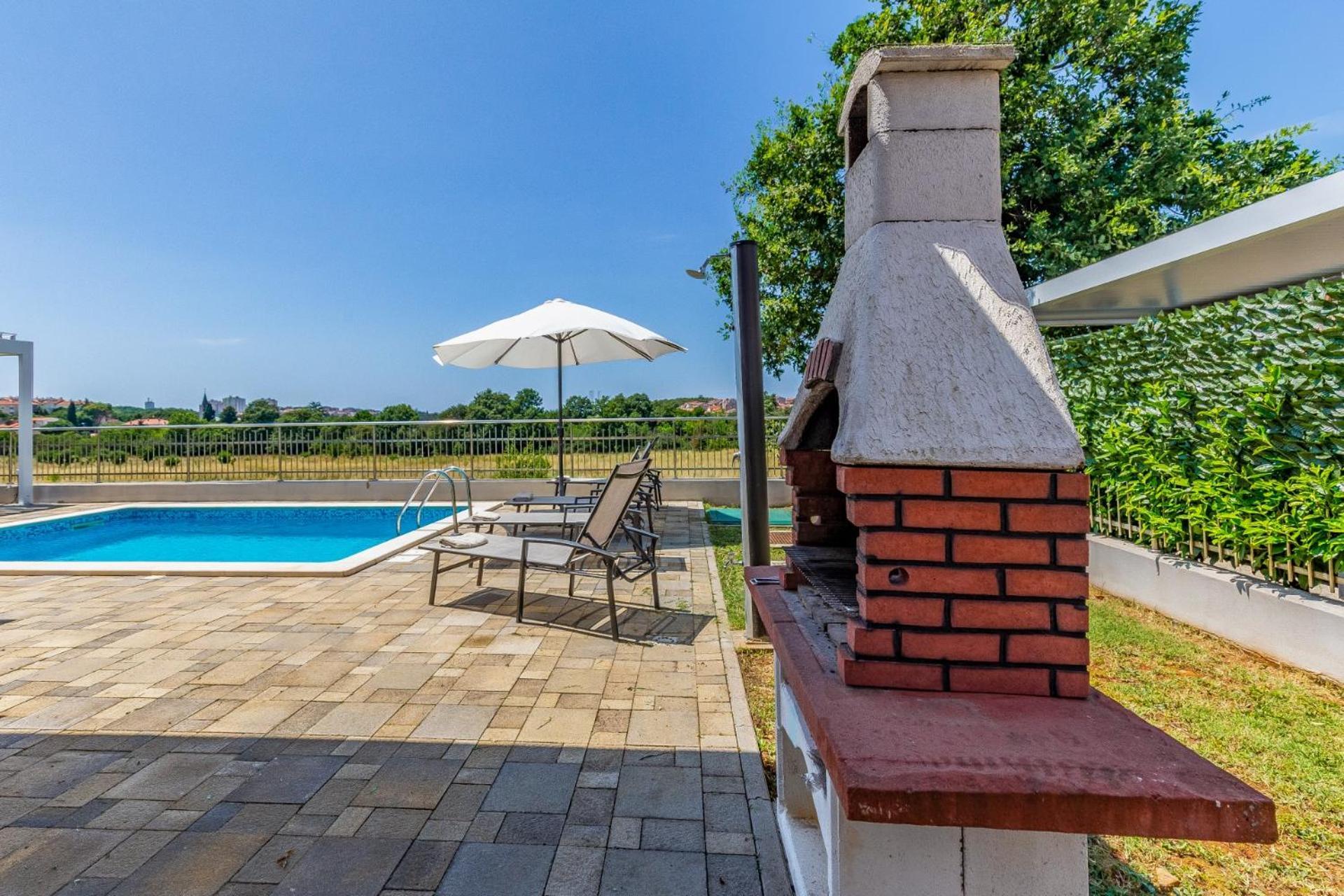 Villas Lotus With Pool And Jacuzzi Пула Екстериор снимка